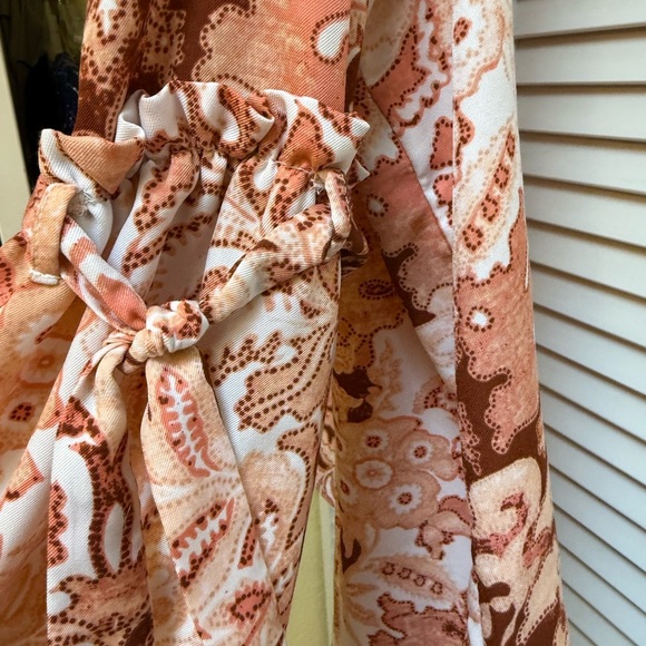 Lauren Conrad Women's Paisley Print Top Sz XL - Picture 3 of 13